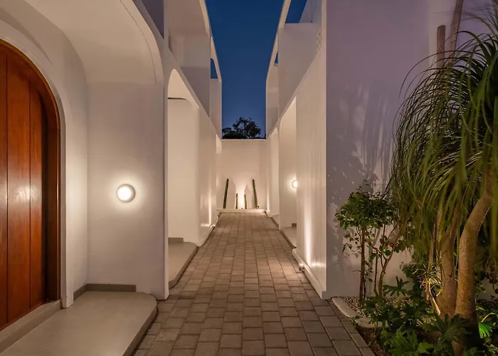 Brand New 1 Bd Private With Pool & Cinema