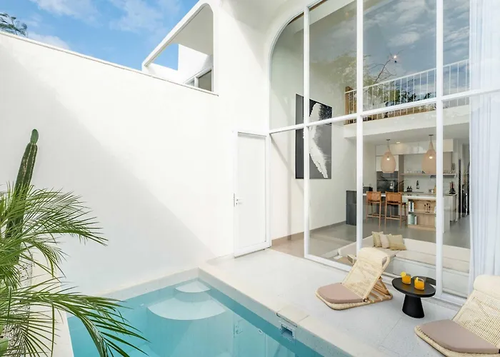 Brand New 1 Bd Private With Pool & Cinema * Nusa Dua (Bali)